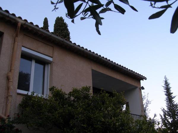 Appartement Classe 3 Etoiles Au 1Er Etage D'Une Maison Avec Jardin Dans Un Quartier Calme Cavalaire-sur-Mer Εξωτερικό φωτογραφία